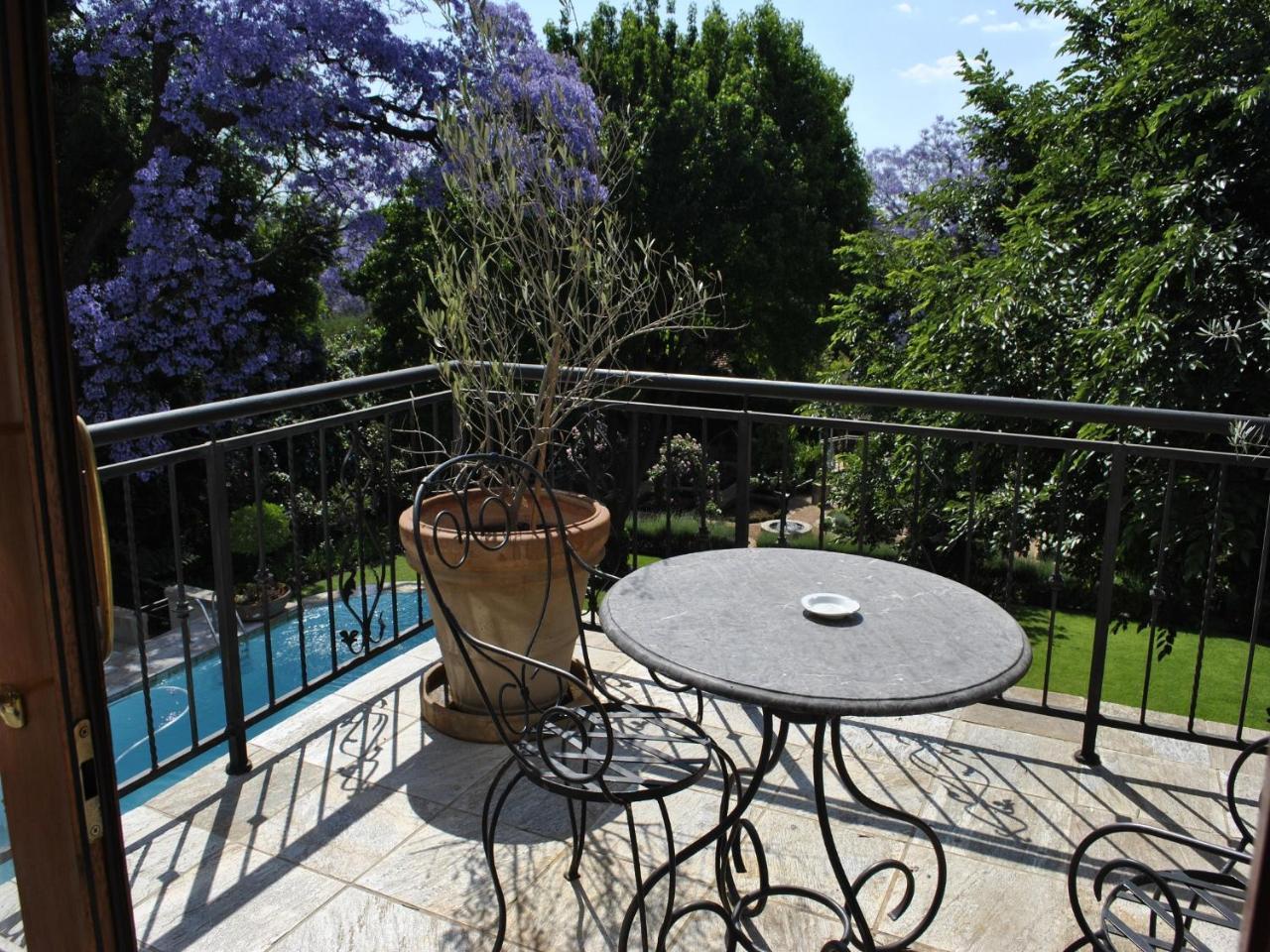 Doveton House Bed and Breakfast Johannesburg Buitenkant foto