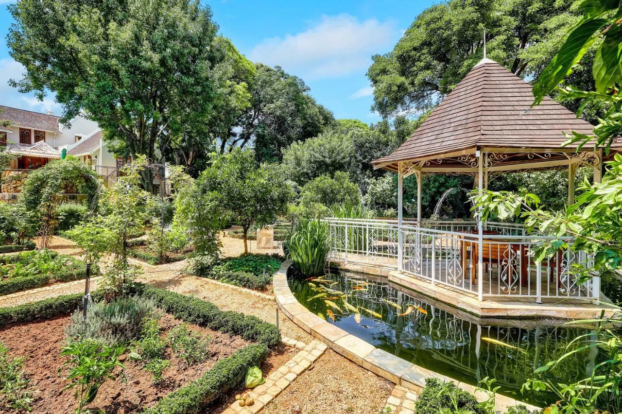 Doveton House Bed and Breakfast Johannesburg Buitenkant foto